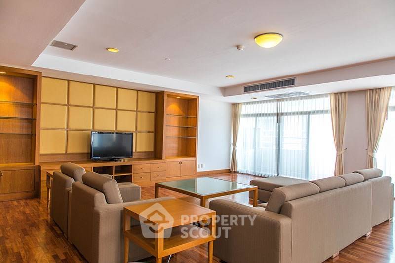 รูป คอนโด 3 ห้องนอน ขนาด 470 ตร.ม. เฟรนด์ลี่สัตว์เลี้ยง ที่ Krungthep Thani Tower ใกล้ BTS พร้อมพงษ์ (ID 2874392) - รูปที่ 4/13