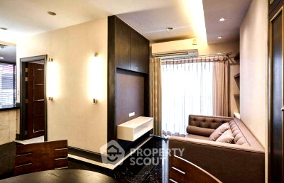 Condos for sale : 1-BR Condo At Pathumwan Resort, 200m To BTS Phaya Thai (ID 2874456)