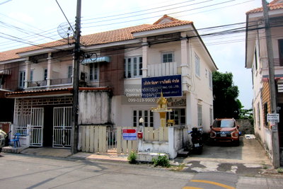 Townhouses for sale Thanyaburi Pathumthani : For Sale Townhouse/Townhome  , Baan Wasin Klong 9 , Bueng Sanan , Thanyaburi , Pathum Thani , CX-153823 ✅ Live chat with us ADD LINE @connexproperty ✅
