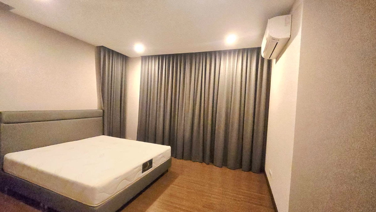 รูป ST13952 - The City Pattanakarn :  Srinakarin - รูปที่ 3/10