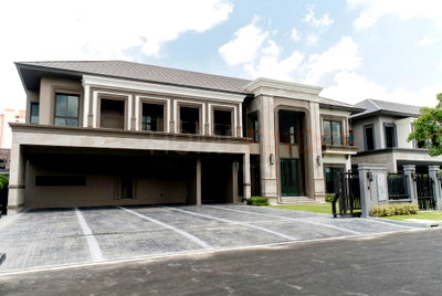บ้านเดี่ยว ถนนราษฎร์บูรณะ : Grand Bangkok Boulevard Suksawat–Rama 3 5 bedrooms, for sale