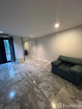 คอนโดให้เช่า 2 ห้องนอน ในโครงการ ลาเมซอง ร่วมฤดี 6248539