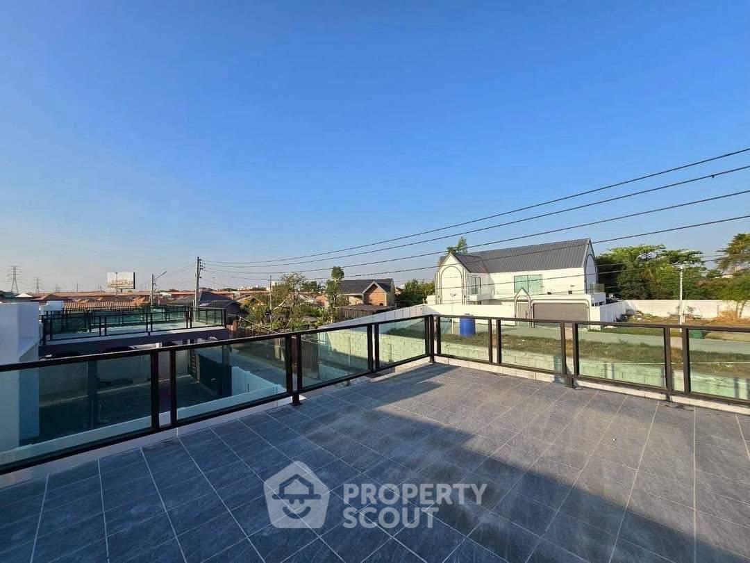 รูป บ้านเช่า 3 ห้องนอน พร้อมเลี้ยงสัตว์ได้ ในอีสท์พัทยา (หนองปรือ) (ID 2878066) - รูปที่ 12/15
