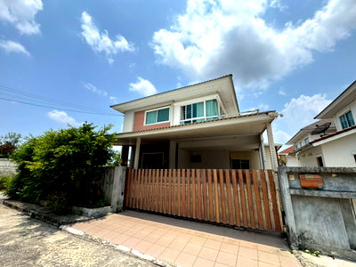 ขายบ้านเดี่ยว : ขายด่วน ถูกมาก บ้านเดี่ยว 2 ชั้น หมู่บ้าน เพอร์เฟค พาร์ค สุวรรณภูมิ เฟส 2 ที่ดินขนาด 51.70 ตร.วา ทำเลดี ใกล้สนามบินสุวรรณภูมิ