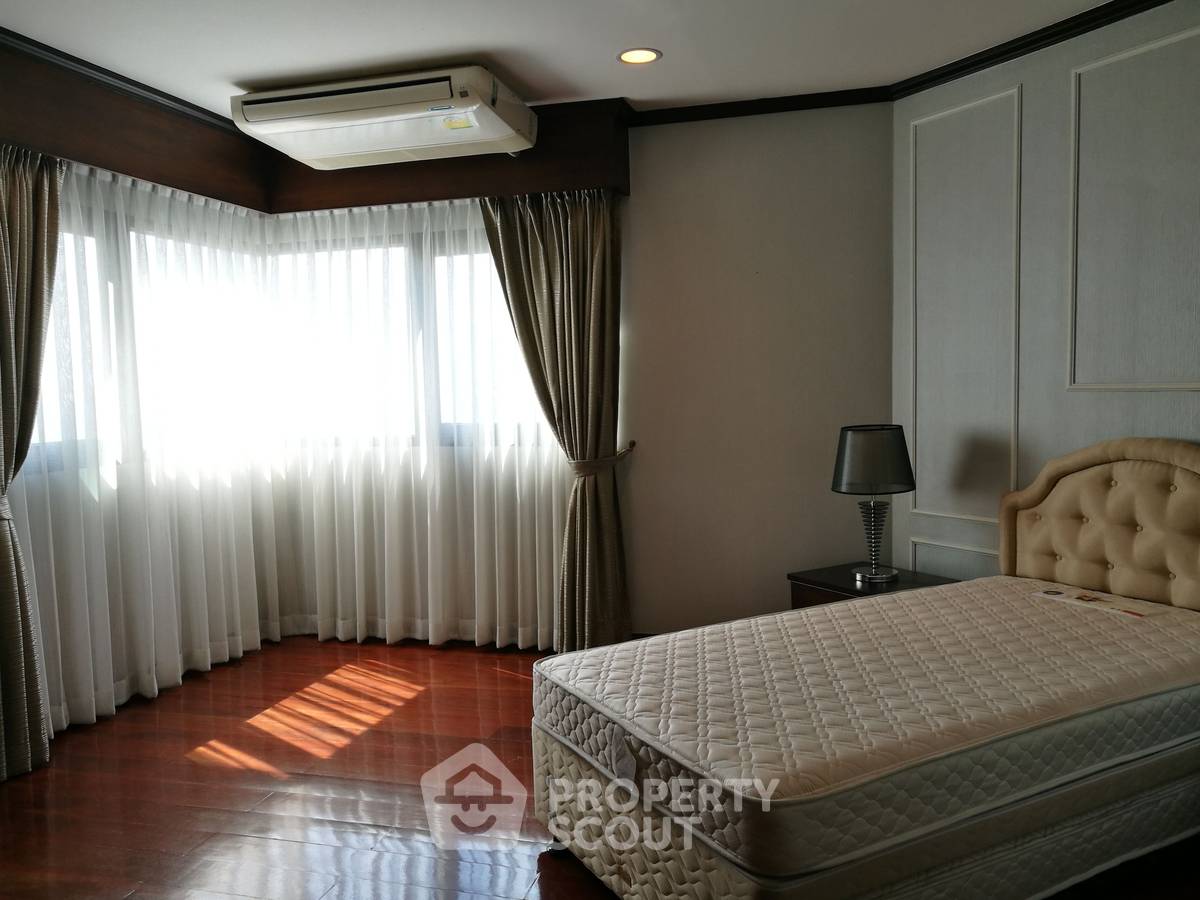 รูป คอนโด 3 ห้องนอน ชั้น 31 ขนาด 208 ตร.ม. Sathorn Gardens ใกล้ MRT Silom (ID 2877147) - รูปที่ 10/23
