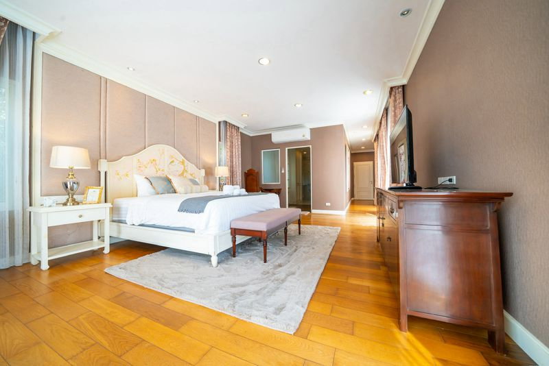 picture For Rent Siam Royal View Elephant Village 4 Beds 4 Bath - 10/18
