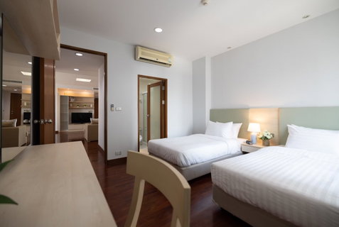 รูปภาพ LTH15328 – Spacious Condo High Floor for Rent Phrom Phong | City Lifestyle Best Value | Near BTS Phrom Phong | 76,000 THB