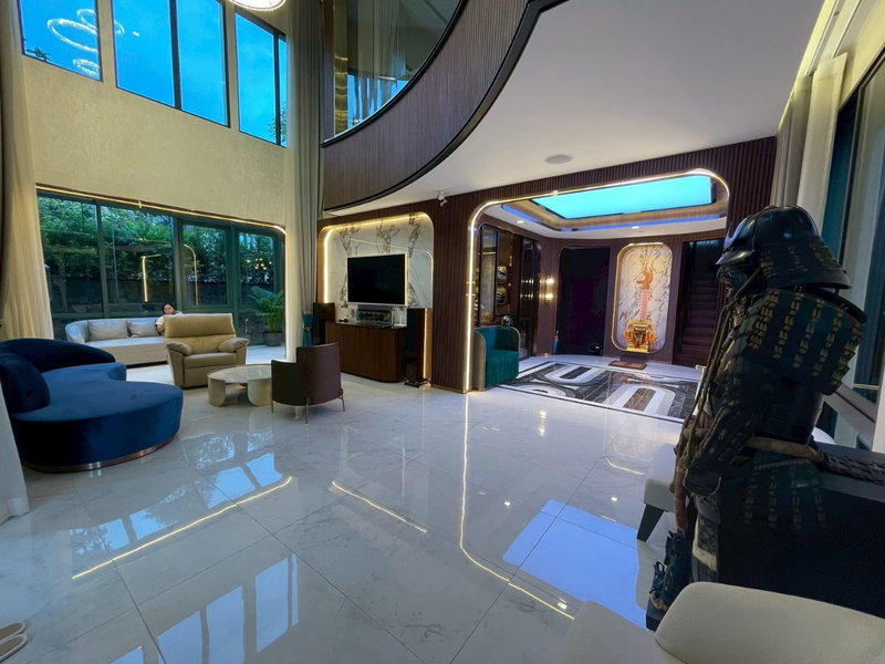 Houses for sale : For Sale! fully furnished Modern luxury house Grand Bangkok Boulevard East Rama 9