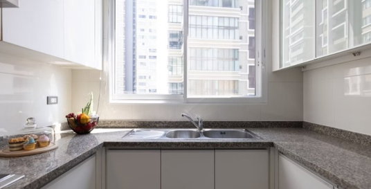 รูปภาพ LTH15331 – Spacious Condo High Floor for Rent Phrom Phong | City Lifestyle Best Value | Near BTS Phrom Phong | 88,000 THB 