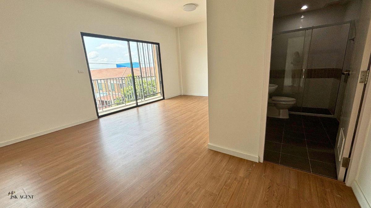 รูป 🏡 ขายทาวน์โฮม  3 ชั้น โครงการ เดอะฟอร์จูน สุวรรณภูมิ  - รูปที่ 9/19
