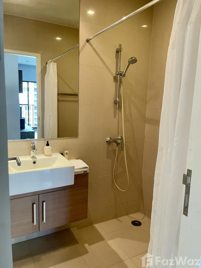 picture Spacious 2Bed/2Bath Corner Room (Rare Find) @ Noble Refine 6242460 - 10/10
