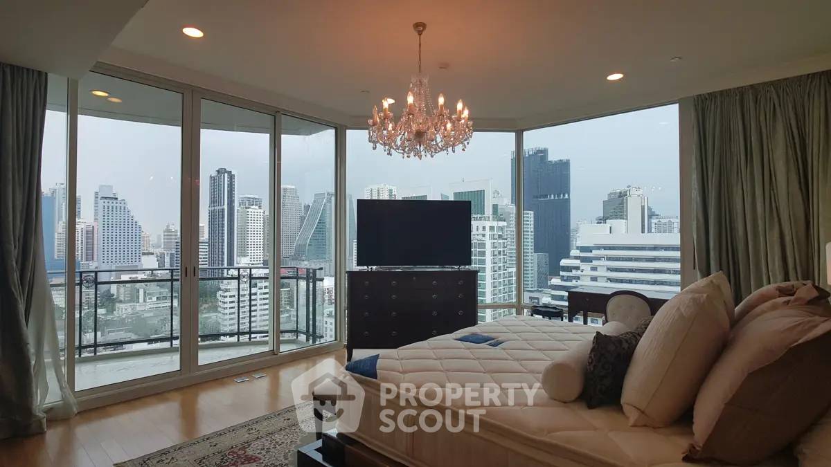 รูป คอนโด 4 ห้องนอน 355 ตร.ม. ชั้น 20 โครงการ Royce Private Residences ใกล้ MRT สุขุมวิท (ID 2874248) - รูปที่ 11/22
