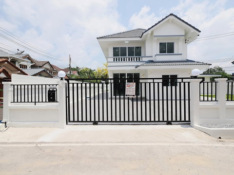 ขายราคาพิเศษ บ้านเดี่ยว 2 ชั้น ม.เบญจทรัพย์นคร ขนาด 126.1 ตร.ว 6 นอน 2 น้ำ บ้านหลังใหญ่ เนื้อที่กว้าง ทำเลดีมาก 