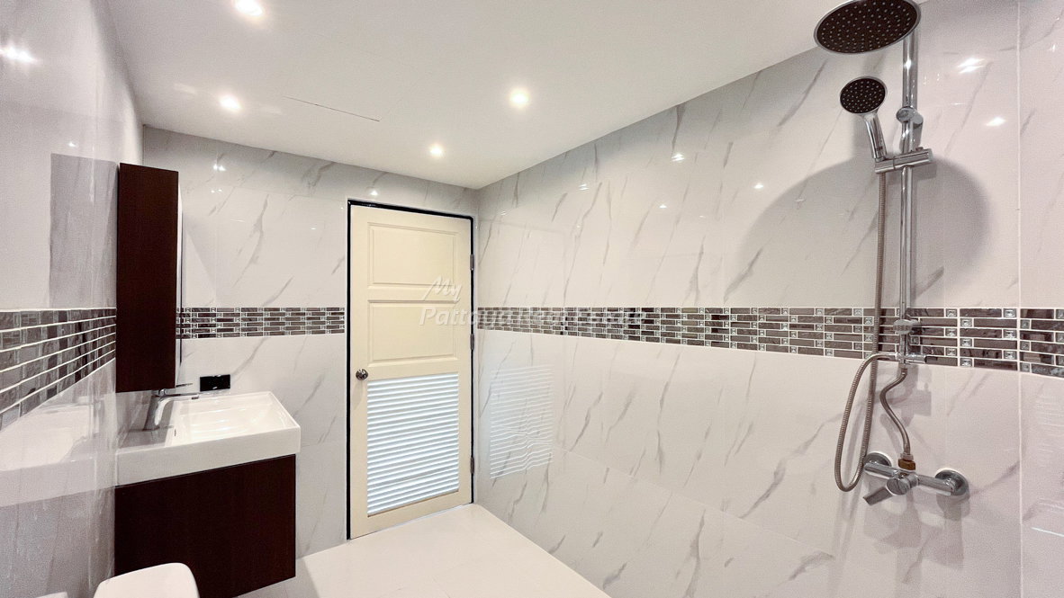 รูป 🛏️ 2 ห้องนอน - 🛁 2 ห้องน้ำ - 🏙️ Sea View - 🌏 ชื่อชาวต่างชาติ - 🏢 Park Beach Condominium Pattaya - รหัส: PBC08 - รูปที่ 19/22
