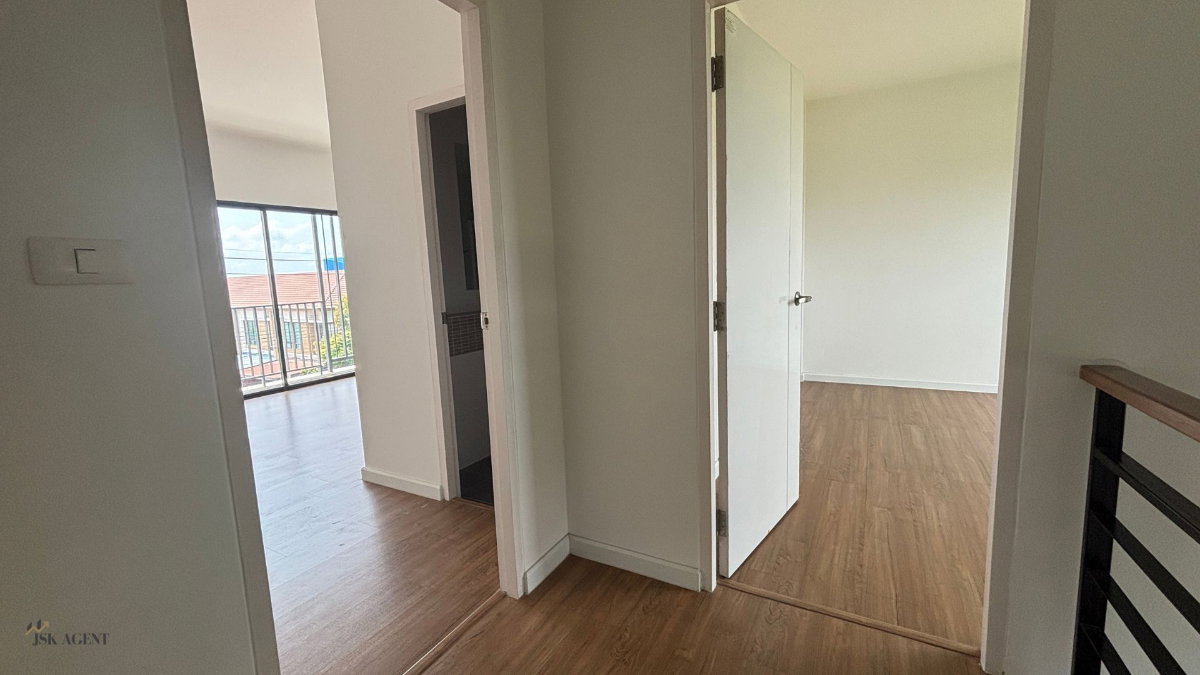 รูป 🏡 ขายทาวน์โฮม  3 ชั้น โครงการ เดอะฟอร์จูน สุวรรณภูมิ  - รูปที่ 8/19
