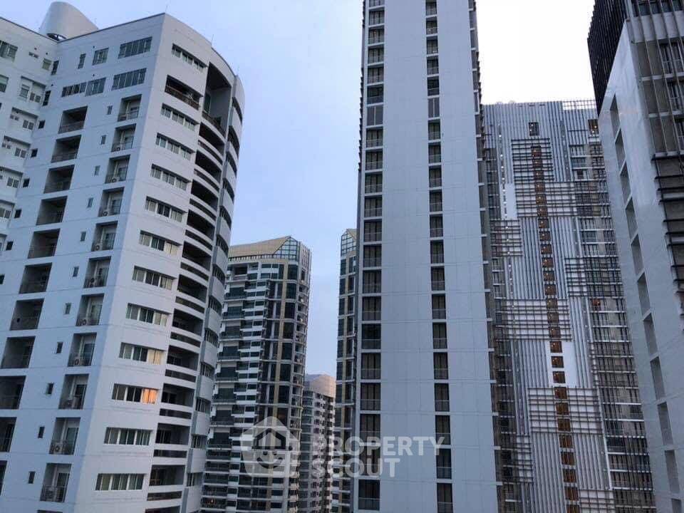 picture 1-BR 33 Sqm On 18th Floor At Park Origin Phrom Phong, Near BTS Phrom Phong (ID 1623050) - 5/18