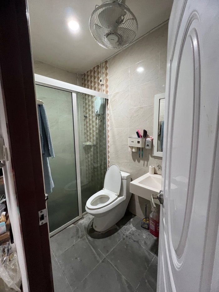 รูป ทาวน์โฮม 2 ชั้น 4 ห้องนอน 3 ห้องน้ำ กลางเมืองหนองจอก - รูปที่ 11/31