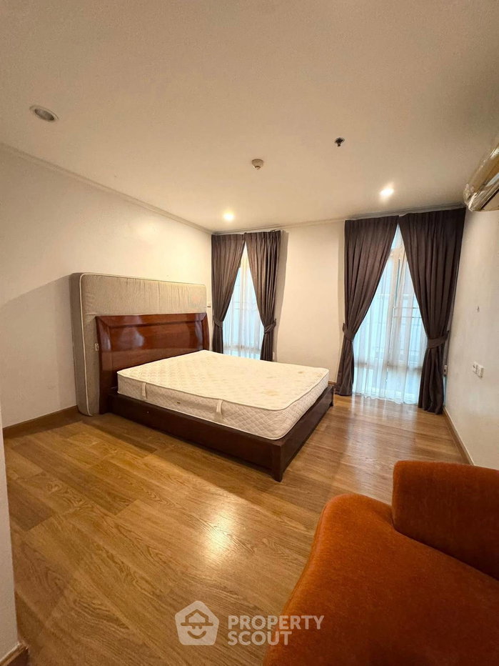 รูป คอนโด 3 ห้องนอน 140 ตร.ม. ที่ วัฒนา สวีท คอนโดมิเนียม ใกล้ BTS นานา 400 ม. (ID 2858014) - รูปที่ 2/14