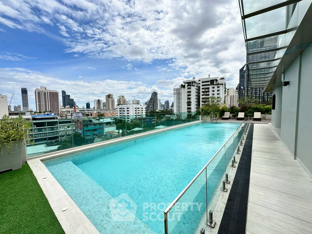picture 2-BR 110 Sqm Condo At 39 Suites, Phrom Phong BTS (ID 2879072) - 11/14