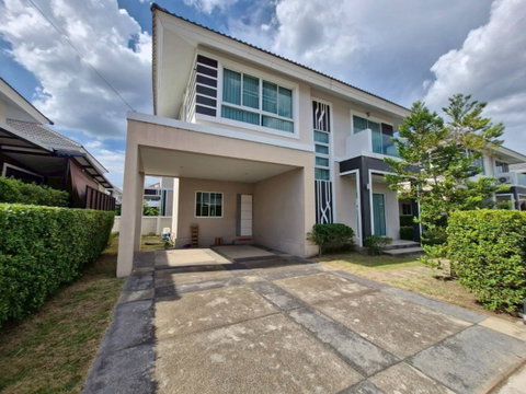 🏡 ให้เช่าบ้านเดี่ยว 2 ชั้น ในโครงการคุณภาพ พร้อมเฟอร์นิเจอร์ครบชุด ทำเลดีมาก เดินทางสะดวก ใกล้รวมโชค โรงเรียนนานาชาติ ริมปิง โลตัส 7-11 และอีกมากมาย