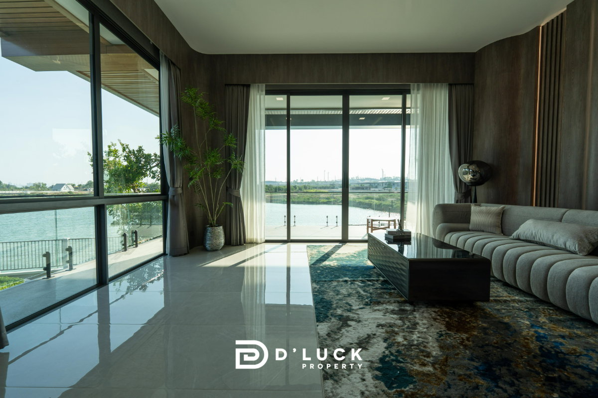 รูป ขายพูลวิลล่าหรูระดับ Ultra-Luxury 5 ห้องนอน ในพัทยา - รูปที่ 23/28