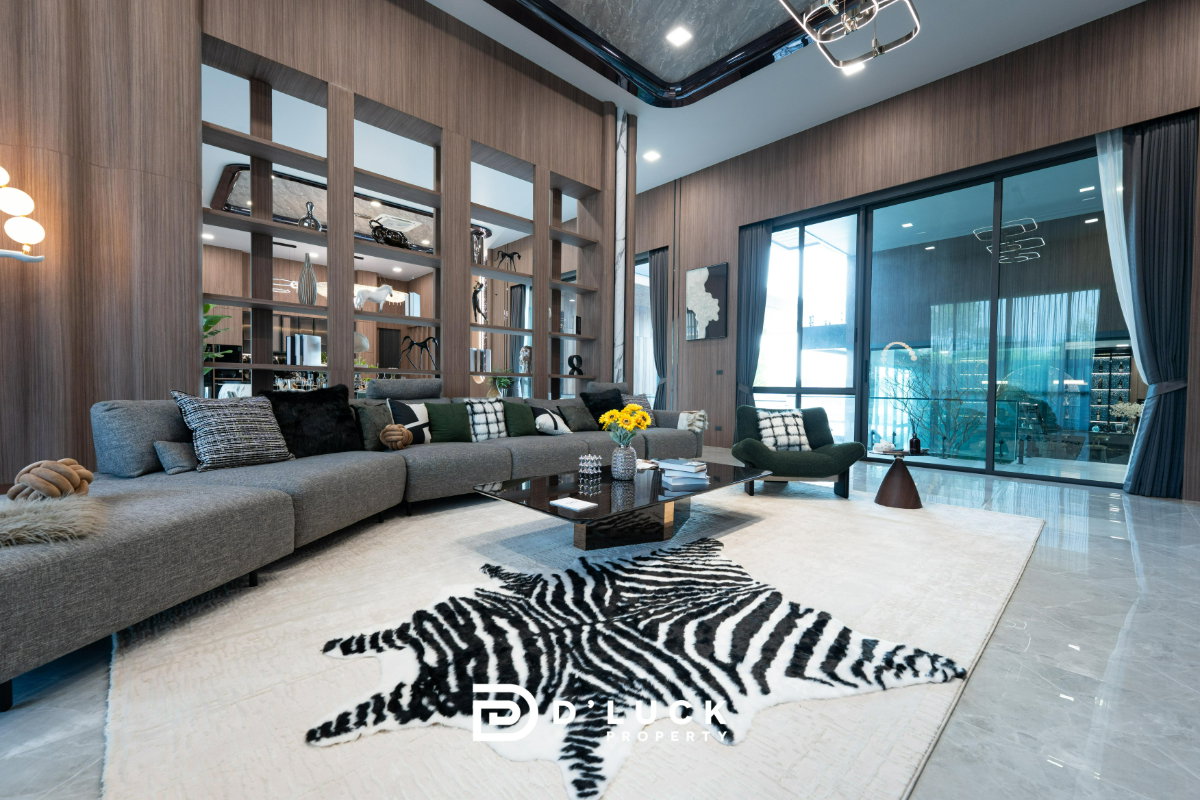 รูป ขายพูลวิลล่าหรูระดับ Ultra-Luxury 5 ห้องนอน ในพัทยา - รูปที่ 6/28