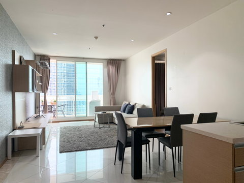 ว่าง 1 มิย 69 ให้เช่า The Empire Place 1 นอน 65 ตรม BTS ช่องนนทรี