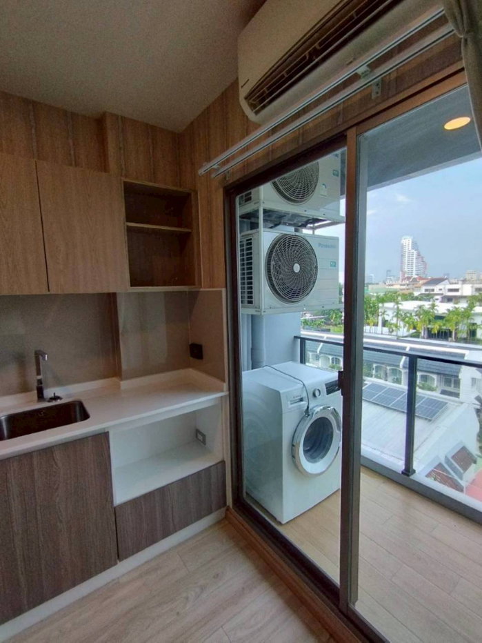 รูป ขายพร้อมผู้เช่าฟีล ลาดพร้าว 33 1 ห้องนอน ชั้น 5 27 ตร.ม. วิวไม่บล็อก ตกแต่งสวย เฟอร์นิเจอร์และเครื่องใช้ไฟฟ้าครบ - รูปที่ 5/8
