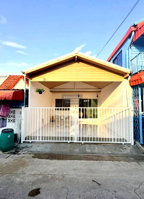 Townhouses for sale Samut Prakarn : For Sale Townhouse/Townhome  , Baan Petch Ngam Phraeksa , newly renovated , Phraek Sa , Mueang Samut Prakan , Samut Prakarn , CX-154555 ✅ Live chat with us ADD LINE @connexproperty ✅
