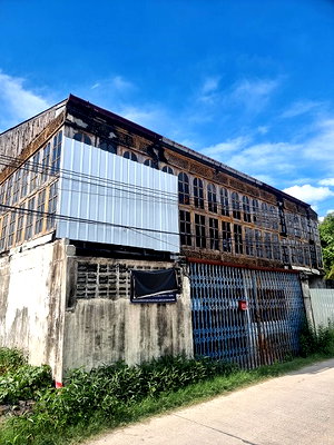 บ้านเดี่ยว วิทยาลัยเทคนิคปทุมธานี : ขายบ้าน 2 ชั้น เนื้อที่ 60 ตร.ว. ซอยร่วมสุข ซ.8 แยก 8/7 เมืองปทุมธานี