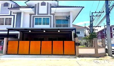 บ้านเดี่ยว ชลบุรี : 🔥 Super Hot Sale 🔥ทาวน์โฮมหลังมุม 2 ชั้น✅ หมู่บ้านเสนสิริ Sensiri Village หนองปรือ พัทยา พร้อมเฟอร์นิเจอร์ครบ ทำเลดี