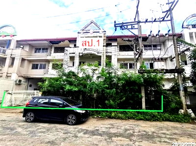 ขายโรงงาน : อาคารโรงงาน 216 ตร.วา แฟคตอรี่ แลนด์ วังน้อย วังน้อย พระนครศรีอยุธยา 9.6M