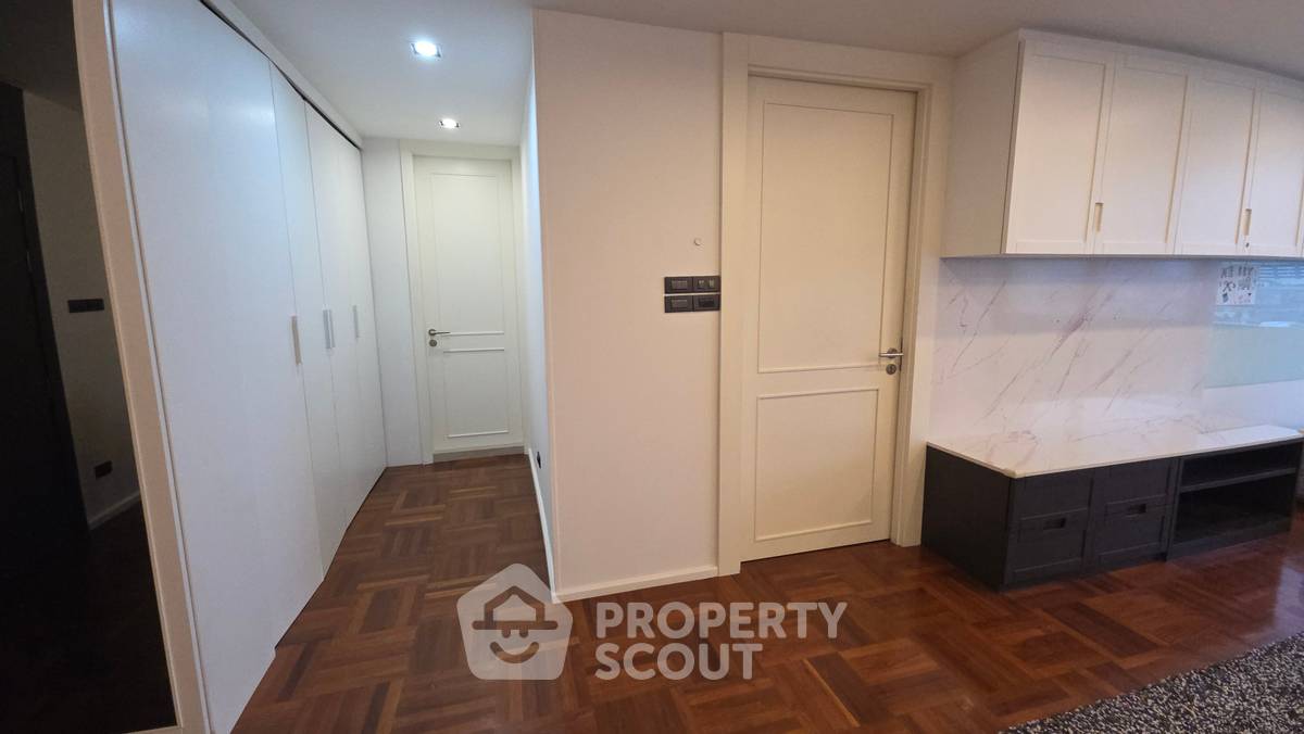 รูป คอนโด 1 ห้องนอน ขาย The Royal Navin Tower ใกล้ MRT คลองเตย (ID 2888540) - รูปที่ 20/50