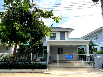 ขายบ้านเดี่ยว : 🏡 ขายบ้านเดี่ยว 2 ชั้น โครงการ วิลลาจจิโอ บางนา-เทพารักษ์ Villaggio Bangna-Theparak 🚉 BTS ศรีลาซาล 15 กม.