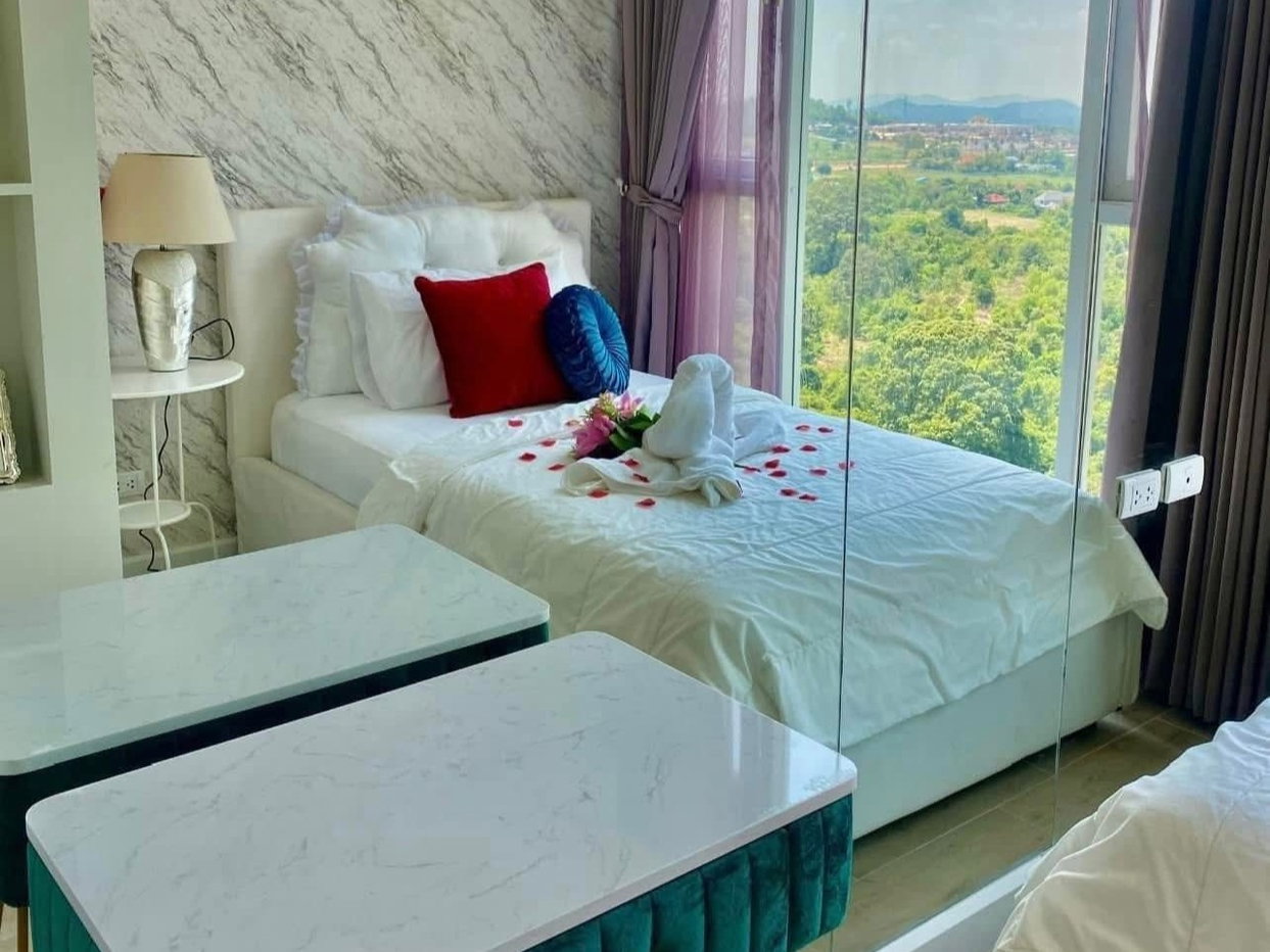 picture Sea View Condo for Sale Delmare Bangsaray - 3/7