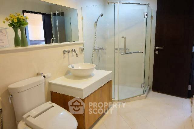 รูป คอนโด 2 ห้องนอน 89 ตร.ม. The Address Sukhumvit 42 200 ม. ถึง BTS เอกมัย (ID 2885256) - รูปที่ 7/8