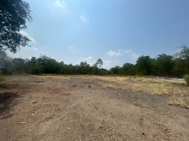 picture Riverside land plot on the Chao Phraya River, Pu Chao Saming Phrai Road, Samut Prakan - 2/8