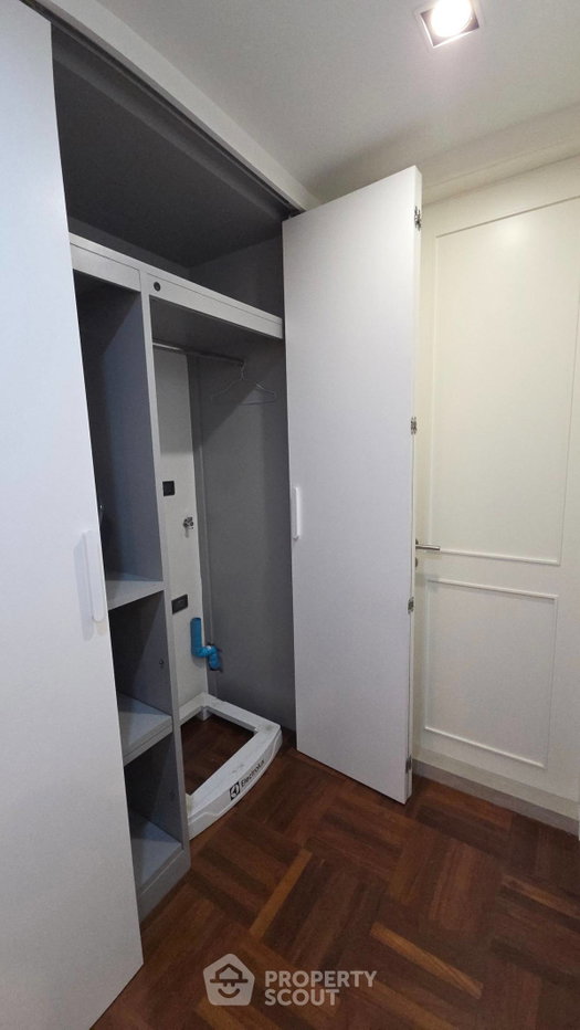 รูป คอนโด 1 ห้องนอน ขาย The Royal Navin Tower ใกล้ MRT คลองเตย (ID 2888540) - รูปที่ 3/50