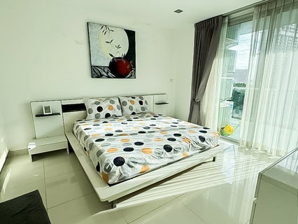 Wongamat Condo for Sale at Club Royal Pattaya Sea View 3BR