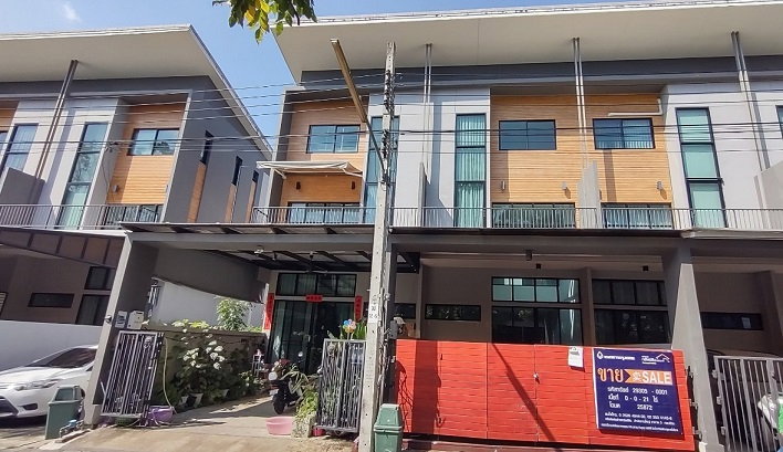 รูป ขายทาวน์เฮ้าส์ 3 ชั้น เนื้อที่ 21 ตร.ว. หมู่บ้านอีโค สเปซ เกษตร-นวมินทร์ - รูปที่ 1/6