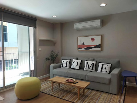 ให้ เช่า คอนโด The Clover Thonglor (เดอะ โคลเวอร์ ทองหล่อ) 128.2 ตรม. 3 นอน 3 น้ำ ชั้น 3 พร้อมเฟอร์นิเจอร์