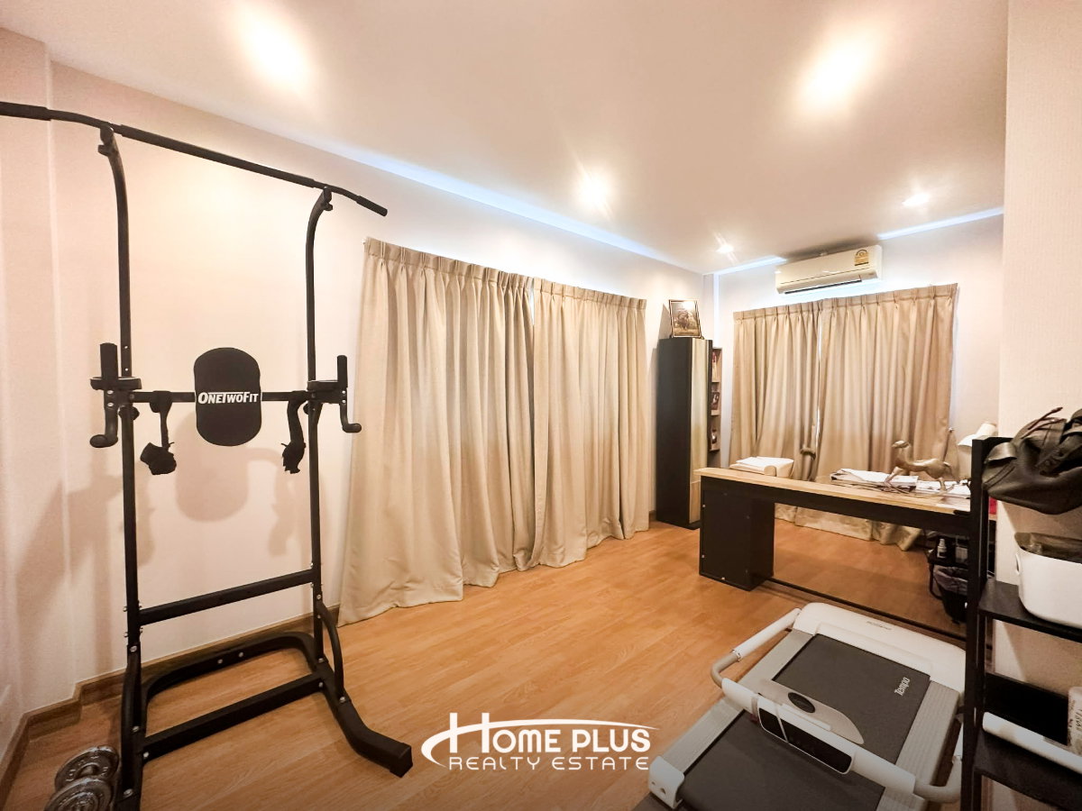 รูป บ้านเดี่ยว 2 ชั้น หมู่บ้านวรารมย์ พรีเมี่ยม วัชรพล–จตุโชติ เขตสายไหม กรุงเทพมหานคร - รูปที่ 18/21