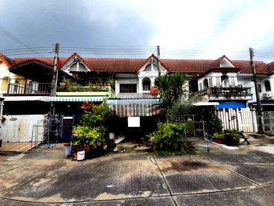 Townhouses for sale Thanyaburi Pathumthani : For Sale Townhouse/Townhome  , Sena Vila 91 , Pracha Thipat , Thanyaburi , Pathum Thani , CX-154502 ✅ Live chat with us ADD LINE @connexproperty ✅