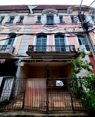 Townhouses for rent Boromarajonani College Of Nursing Bamrasnaradura : For Rent Townhouse/Townhome  , Baan Klang Muang Monte - Carlo , Lat Yao , Chatuchak , Bangkok , CX-153849 ✅ Live chat with us ADD LINE @connexproperty ✅