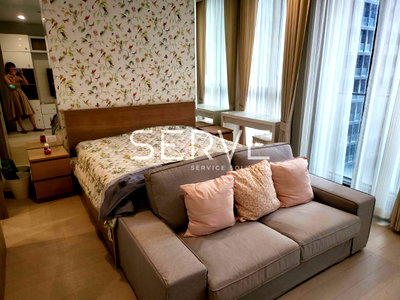 Condos for rent : 🔥30K🔥- Studio with Partition 48.91 sq.m. High Fl. 10+ Perfect Location Connecting to BTS Phloen Chit at Noble Ploenchit Condo / For Rent