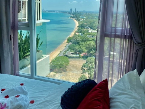 Sea View Condo for Sale Delmare Bangsaray