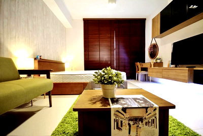 Condos for rent : The Lofts                       Ekkamai 
