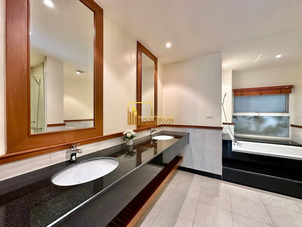 รูป Stunning 3 Bedroom Apartment in Sathorn Area - BR0602AP - รูปที่ 14/33