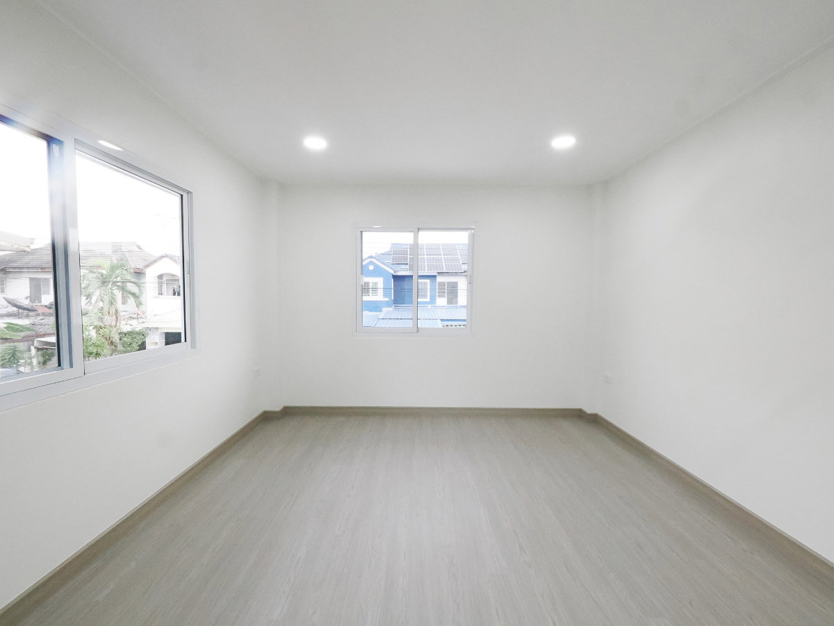 รูป ขายบ้านเดี่ยว 2 ชั้น ม.อู่ทองเพลส 2 ขนาด 80.3 ตร.ว. [เปียร์​นนท์-ลำลูกกา] ขาย 3.99 ล้านบาท - รูปที่ 31/49