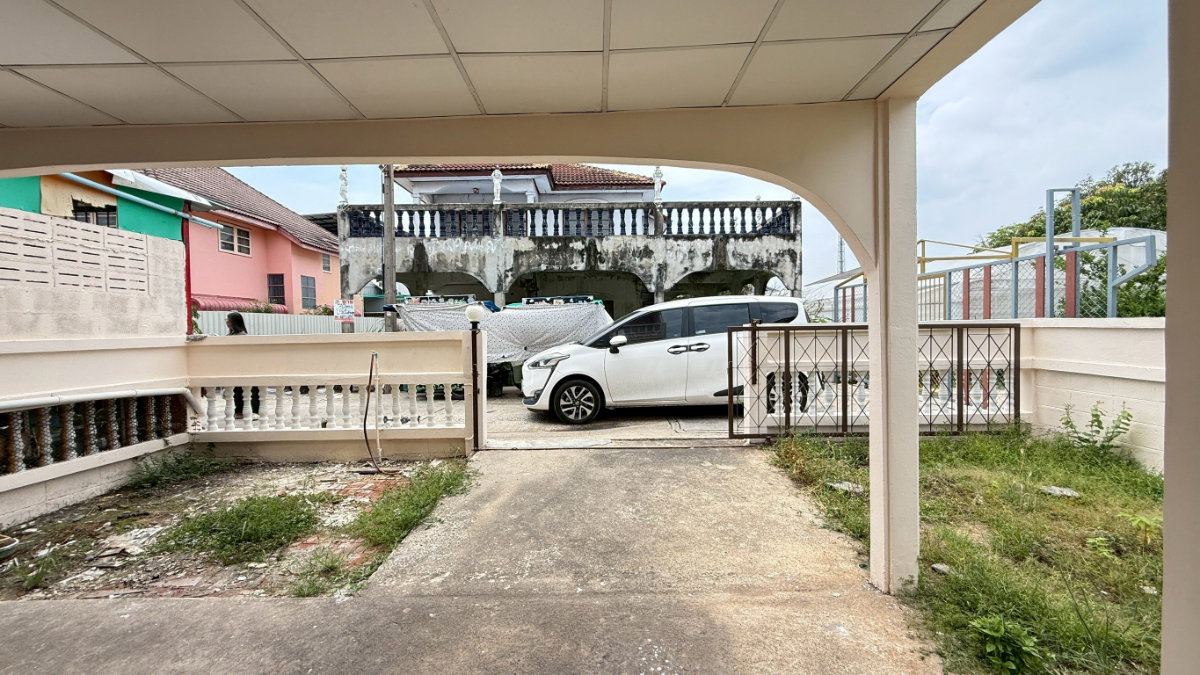 รูป 🏠ขายบ้านทาวเฮ้าท์ 2 ชั้น พร้อมที่ดิน ซอยร่วมใจ ต.บางเตย อ.สามโคก จ.ปทุมธานี - รูปที่ 4/21